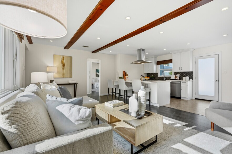 More Photos Of 5438 Colfax Ave, North Hollywood Multifamily For Sale
