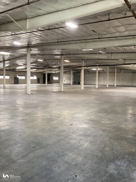 More Photos Of 16400 Garfield Ave, Paramount Warehouse For Sale