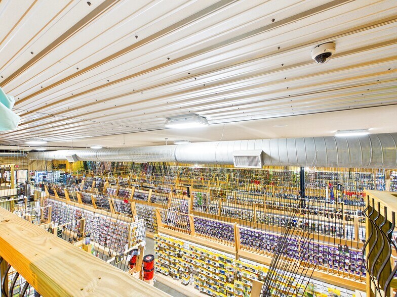 More Photos Of 13520 Emerson Ave, Williamstown General Retail For Sale