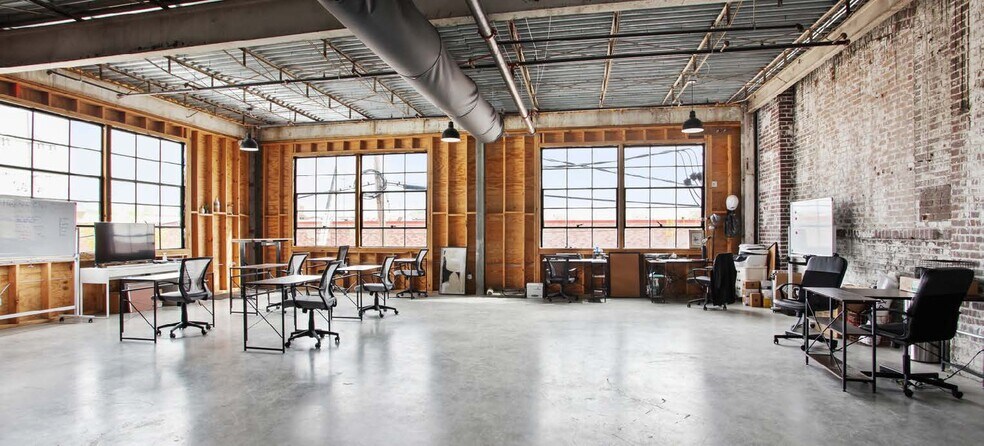 More Photos Of 440 Josephine St, New Orleans Industrial For Sale