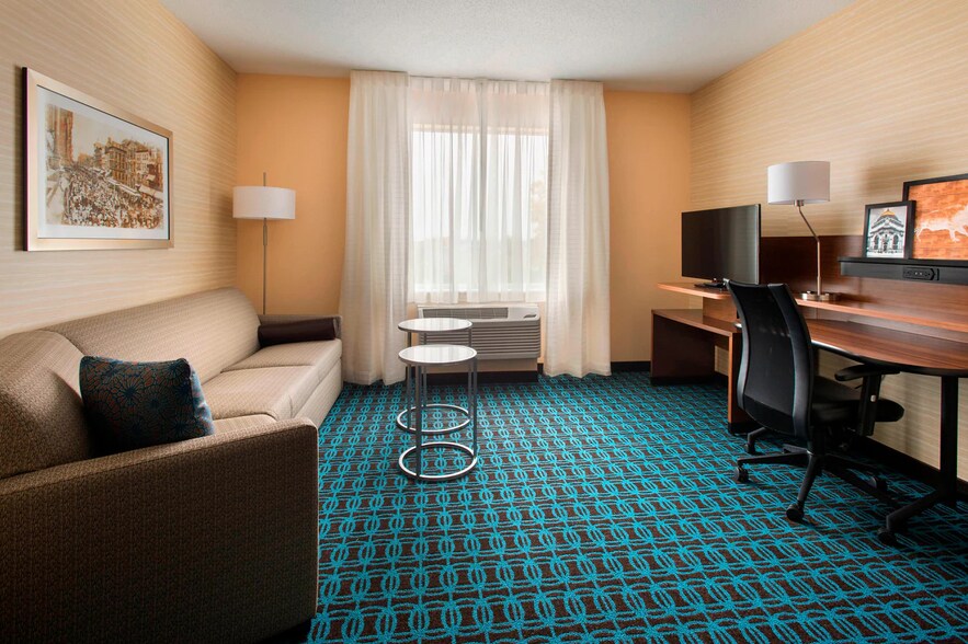More Photos Of 3900 Rensch Rd, Buffalo Hotel For Sale