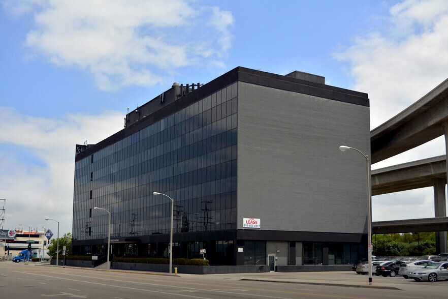 More Photos Of 11222 S La Cienega Blvd, Inglewood Office For Lease
