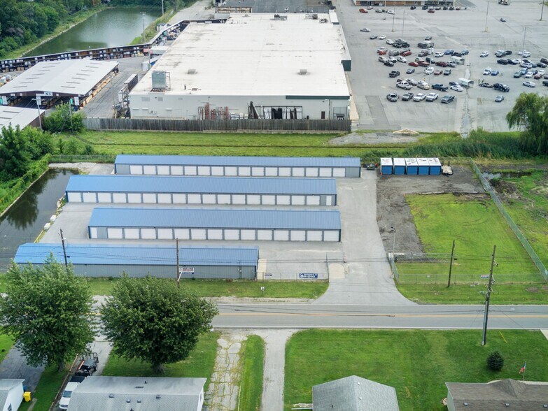 More Photos Of 3721 Colfax St, Gary Self Storage For Sale