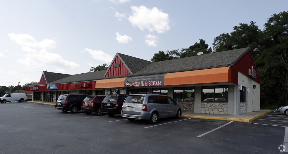 More Photos Of 81 Baltimore Pike, Avondale Restaurant For Lease