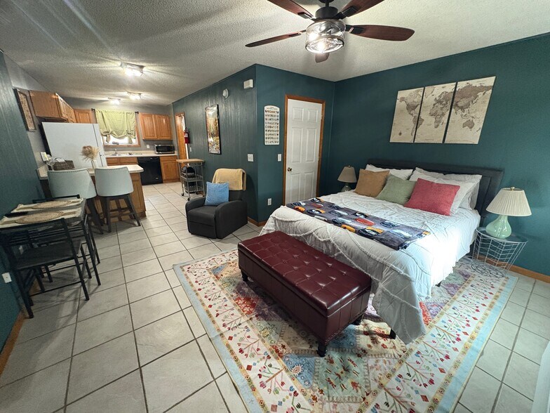 More Photos Of 109-111 Commercial St, Warrensburg Apartments For Sale