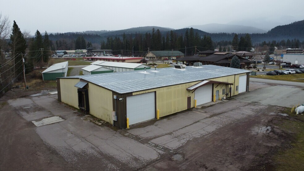 More Photos Of 117 E Commerce Way, Libby Flex For Sale