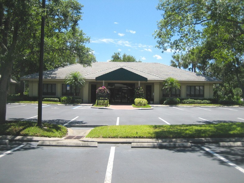 More Photos Of 3511 Bonita Bay Blvd, Bonita Springs Office For Lease