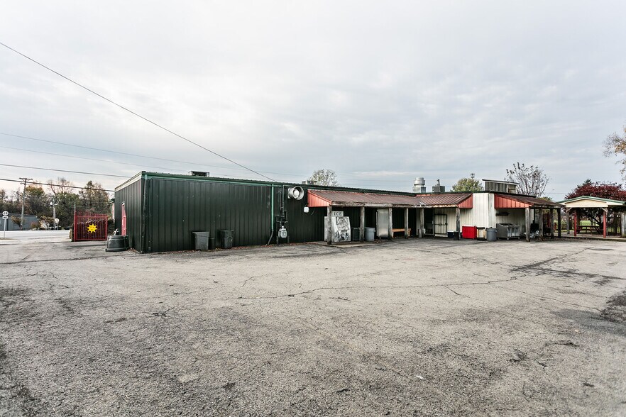More Photos Of 4950 KY-52, Loretto Restaurant For Sale