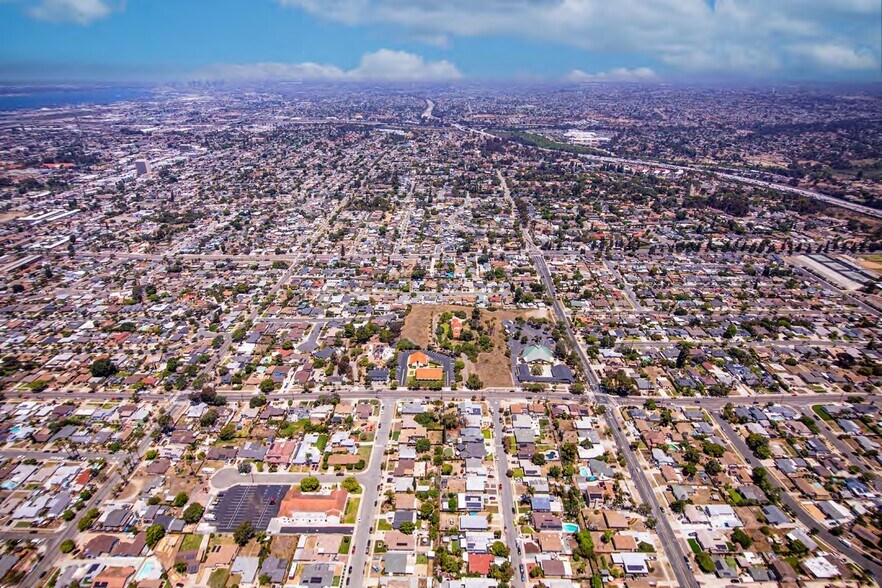 More Photos Of 33 I St, Chula Vista Land For Sale