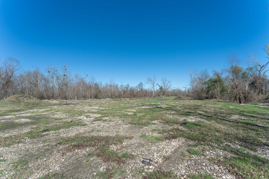 More Photos Of 3672 Airline Hwy, Reserve Land For Sale