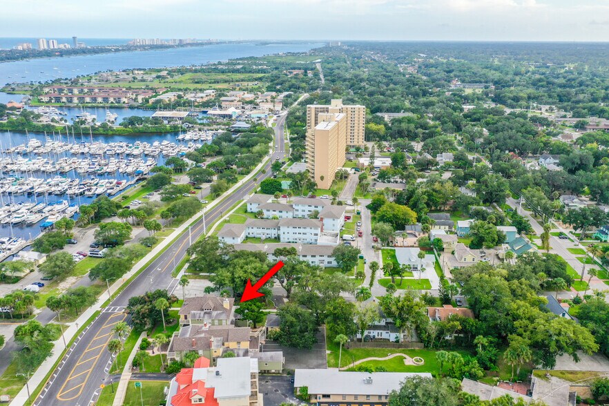 More Photos Of 444 S Beach St, Daytona Beach Hospitality For Sale