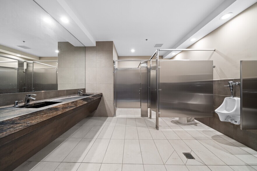 More Photos Of 25391 Commercentre Dr, Lake Forest Office For Sale