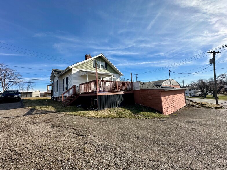 More Photos Of 849 Woodvue Ln, Wintersville Specialty For Sale