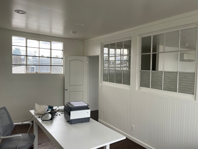 More Photos Of 4606-4620 W Jefferson Blvd, Los Angeles Warehouse For Lease