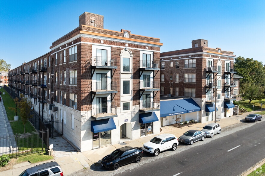 More Photos Of 5457 Delmar Blvd, Saint Louis Apartments For Lease