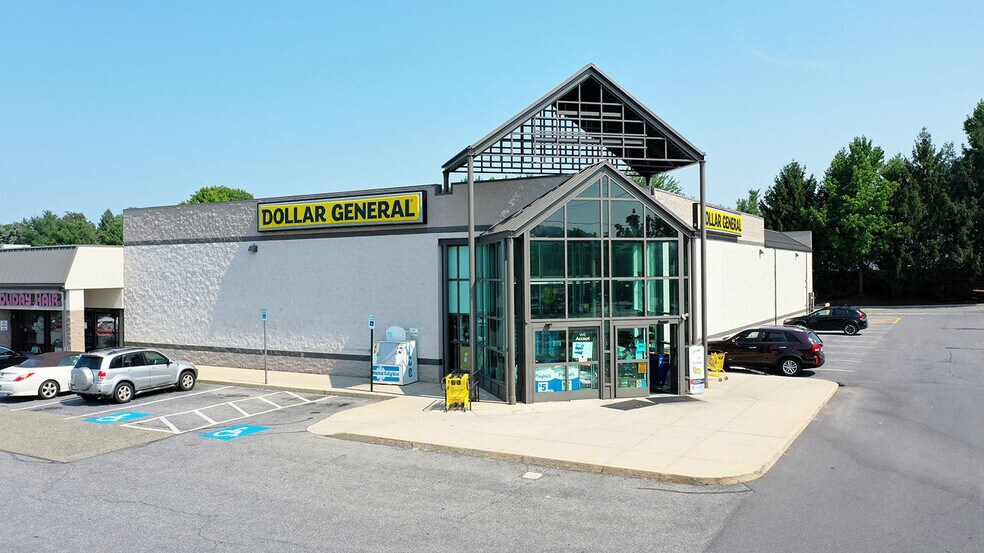 Primary Photo Of 185 W Main St, Macungie Unknown For Lease