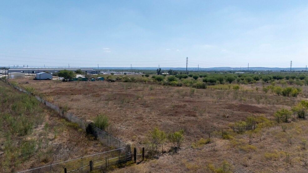 More Photos Of 6802 S Old Bastrop Hwy, San Marcos Land For Sale