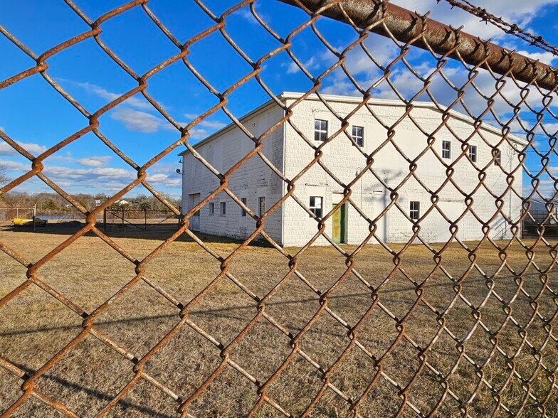 Primary Photo Of 173 Water St, Bridgeton Warehouse For Sale