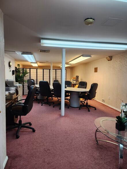 More Photos Of 3609 Quentin Rd, Brooklyn General Retail For Sale