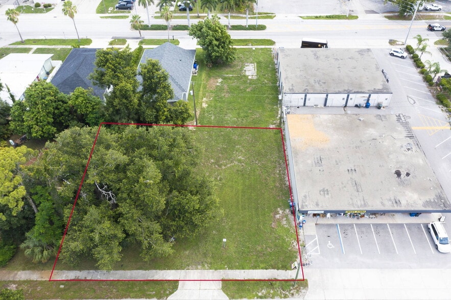 More Photos Of 1925 Suwanee Ave, Fort Myers Land For Sale