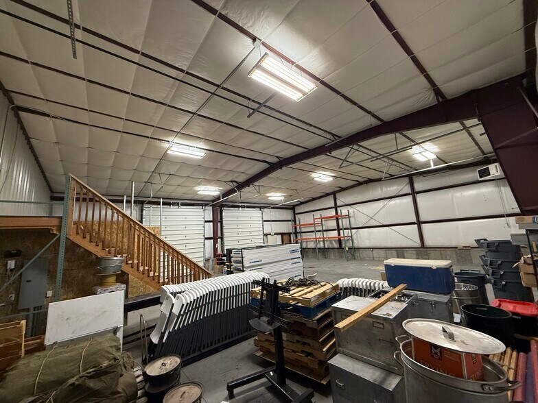 More Photos Of 1900 N 200 E, Spanish Fork Warehouse For Lease