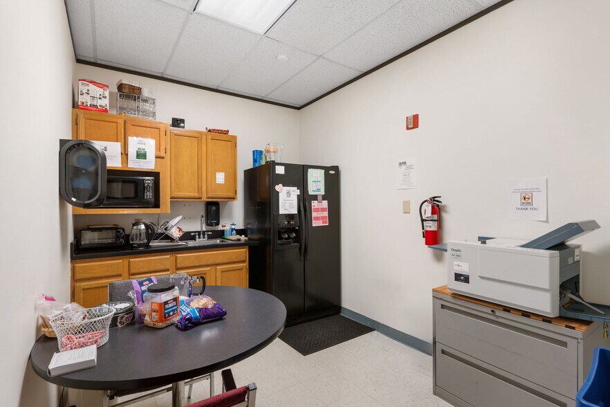 More Photos Of 4107 Spicewood Springs Rd, Austin Office For Sale