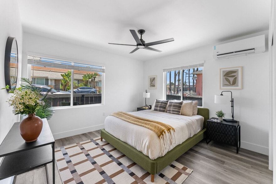More Photos Of 2722 Nye St, San Diego Apartments For Sale