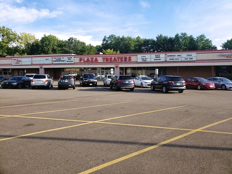 More Photos Of 152-176 Cherry St, Kent Unknown For Lease