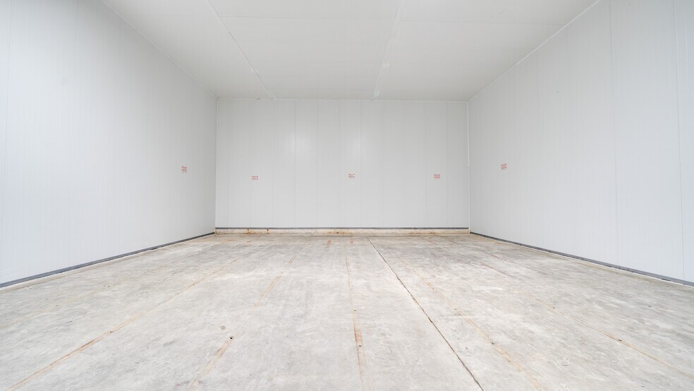 More Photos Of 2476 GA-76 Hwy, Adel Warehouse For Sale