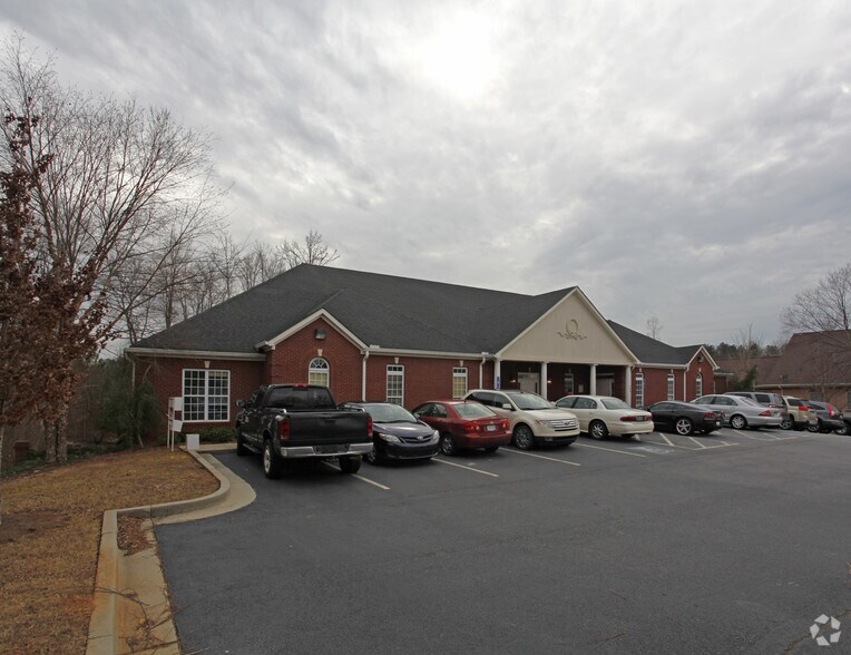 Primary Photo Of 115-131 N Park Trl, Stockbridge Medical For Lease