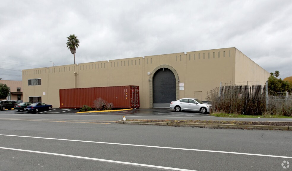 More Photos Of 320-322 Beach Rd, Burlingame Warehouse For Lease