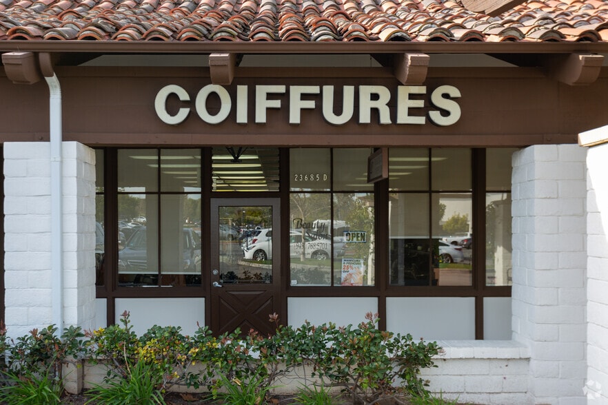 More Photos Of 23547-23641 Moulton Pky, Laguna Hills Unknown For Lease