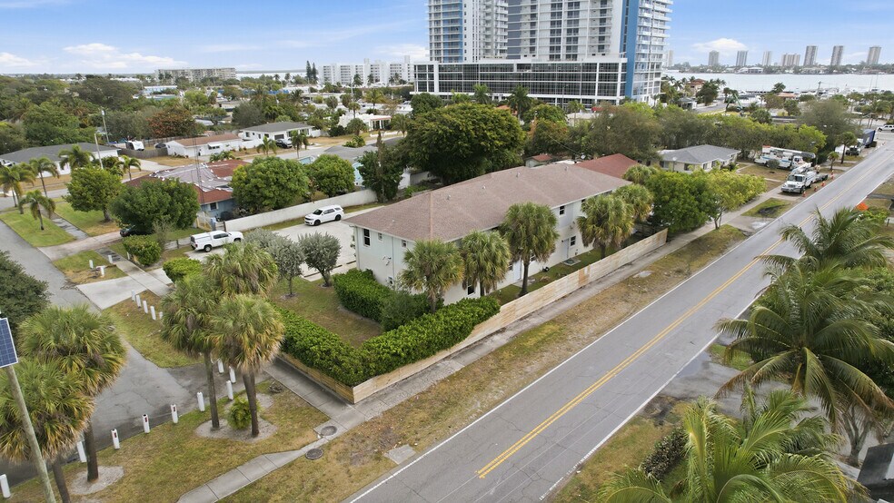 More Photos Of 105 2nd St, Lake Park Apartments For Lease