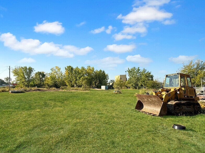 More Photos Of 1911 NE 58th Ave, Des Moines Industrial For Sale