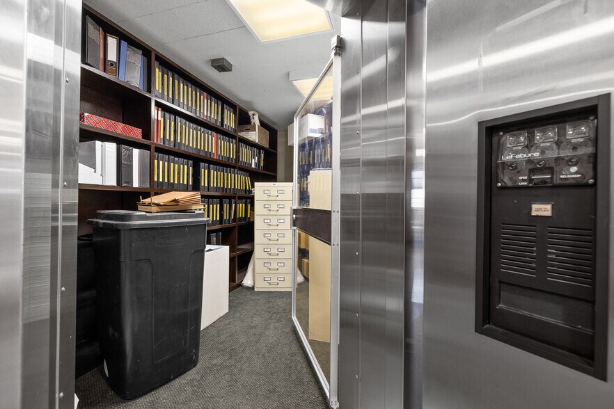 More Photos Of 601 West Blvd, Rapid City Office For Lease