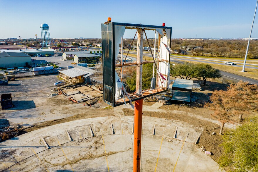 More Photos Of 1600 S General Mcmullen Dr, San Antonio Land For Sale