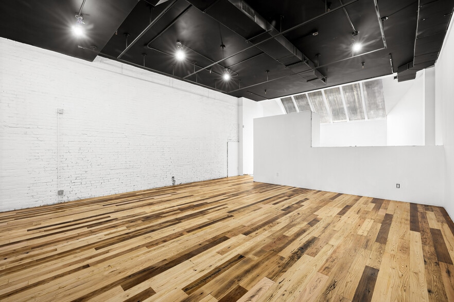 More Photos Of 148 Chambers St, New York Apartments For Lease