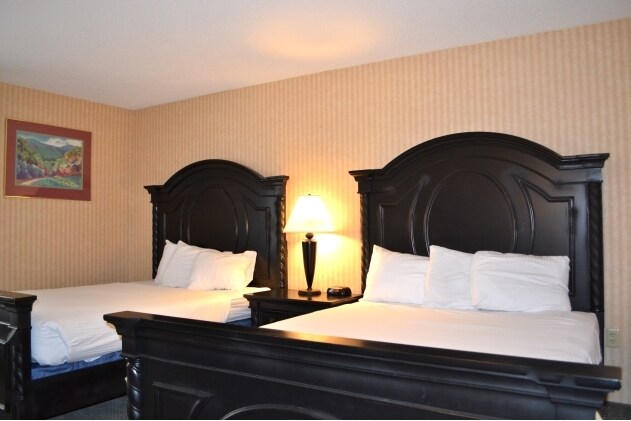 More Photos Of 6460 Dixie Hwy, Bridgeport Hotel For Sale