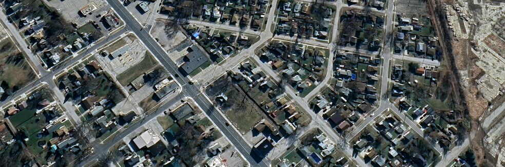 Primary Photo Of 1027 Dufferin Av, Wallaceburg Land For Sale