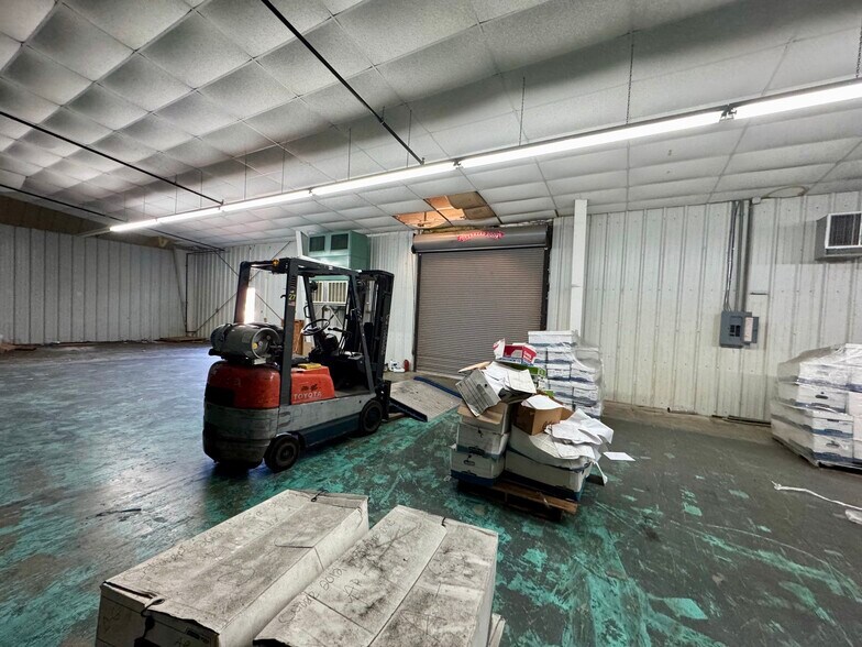 More Photos Of 435 Georgetown hwy, Johnsonville Self Storage For Sale