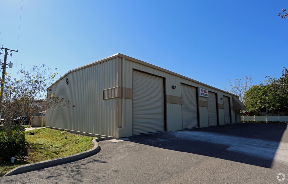 Primary Photo Of 4104 W South Ave, Tampa Warehouse For Lease