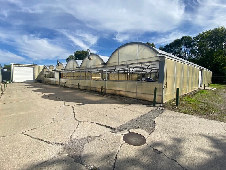 More Photos Of 1717 S Euclid Ave, Bay City Garden Center For Sale