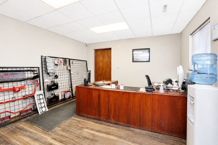 More Photos Of 235 Garfield St, Carlisle Warehouse For Sale