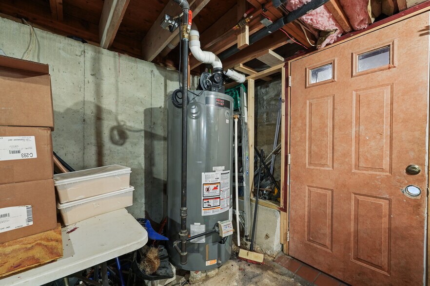 More Photos Of 569 Winthrop St, Rehoboth General Retail For Sale