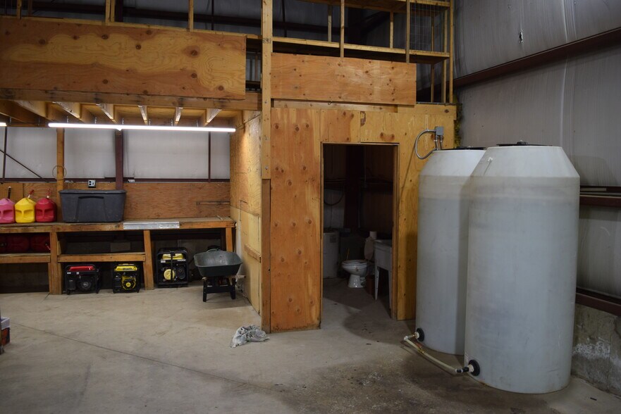 More Photos Of 9054 US Highway 285, Morrison Warehouse For Lease