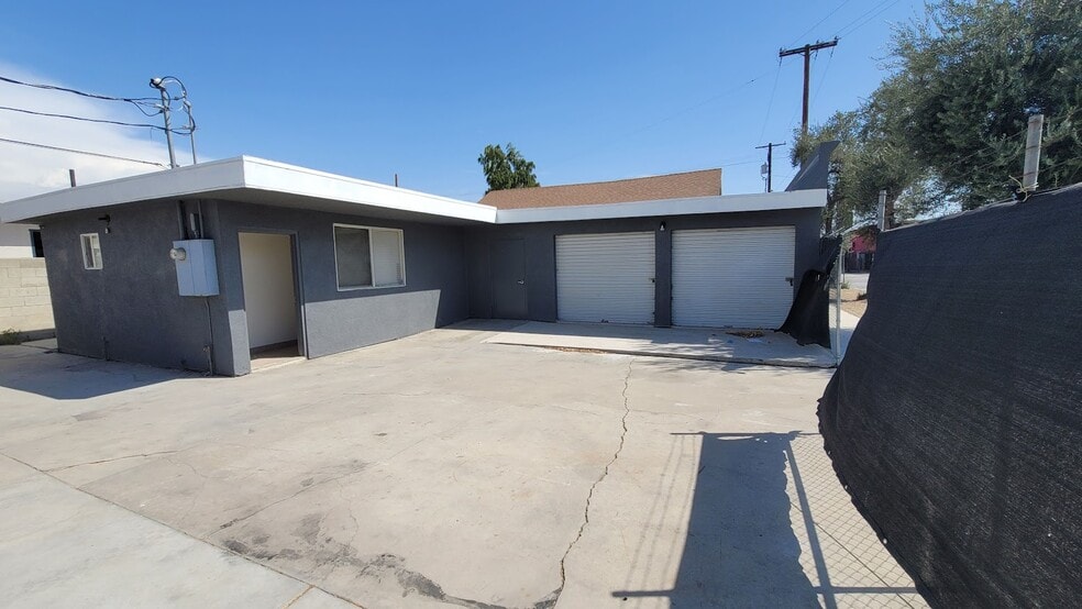 More Photos Of 605 E Valley Blvd, Colton Freestanding For Lease
