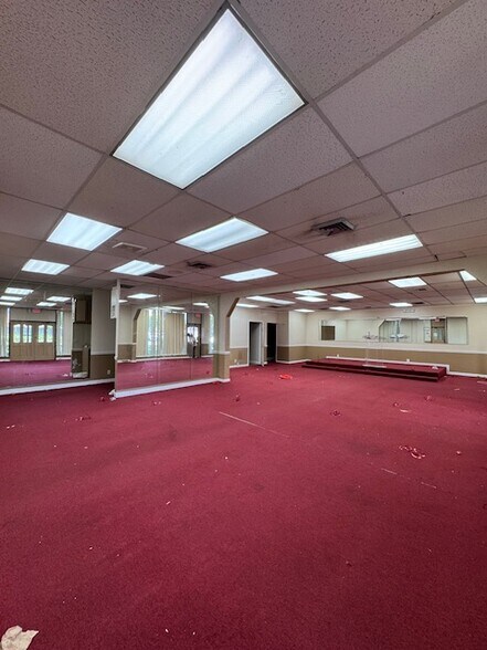 More Photos Of 4410-4538 Inverrary Blvd, Lauderhill Storefront For Lease