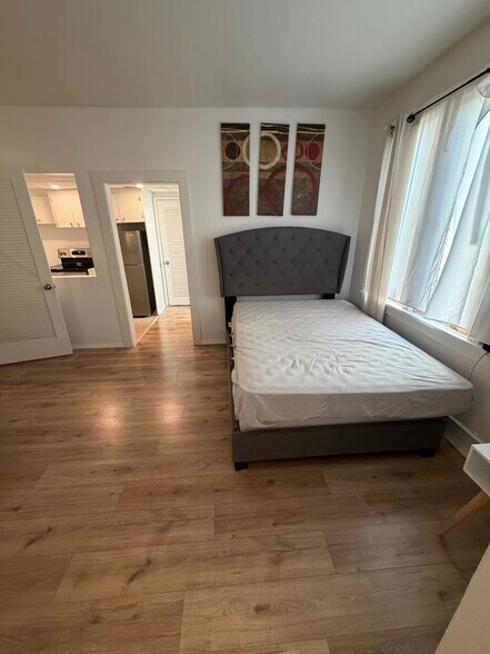 More Photos Of 105 NE 16th Ter, Fort Lauderdale Apartments For Sale