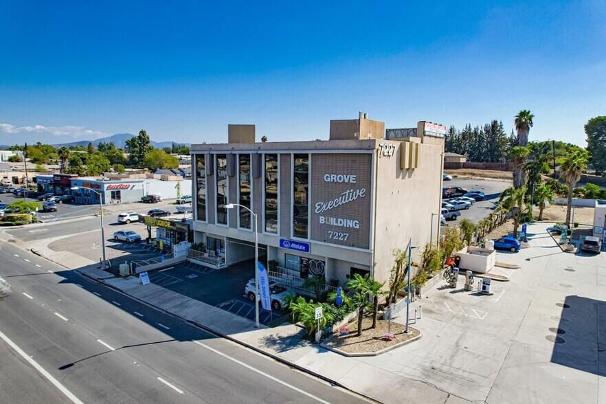 More Photos Of 7227 Broadway, Lemon Grove Office For Sale