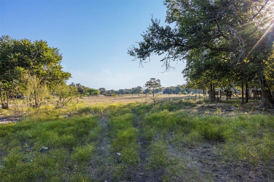 More Photos Of 5555 US Highway 183, Lockhart Land For Sale